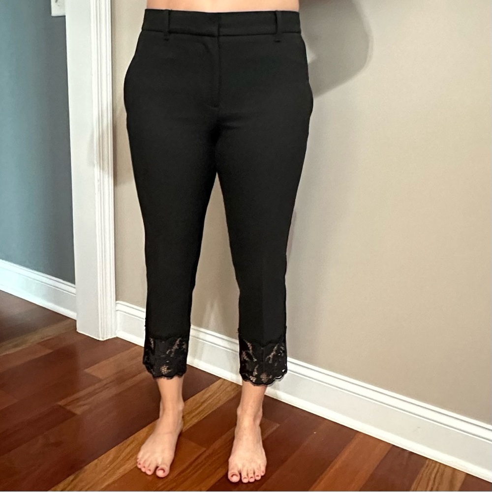 Ann Taylor NWOT Black Crop Pants With Lace Bottom  Size 6P